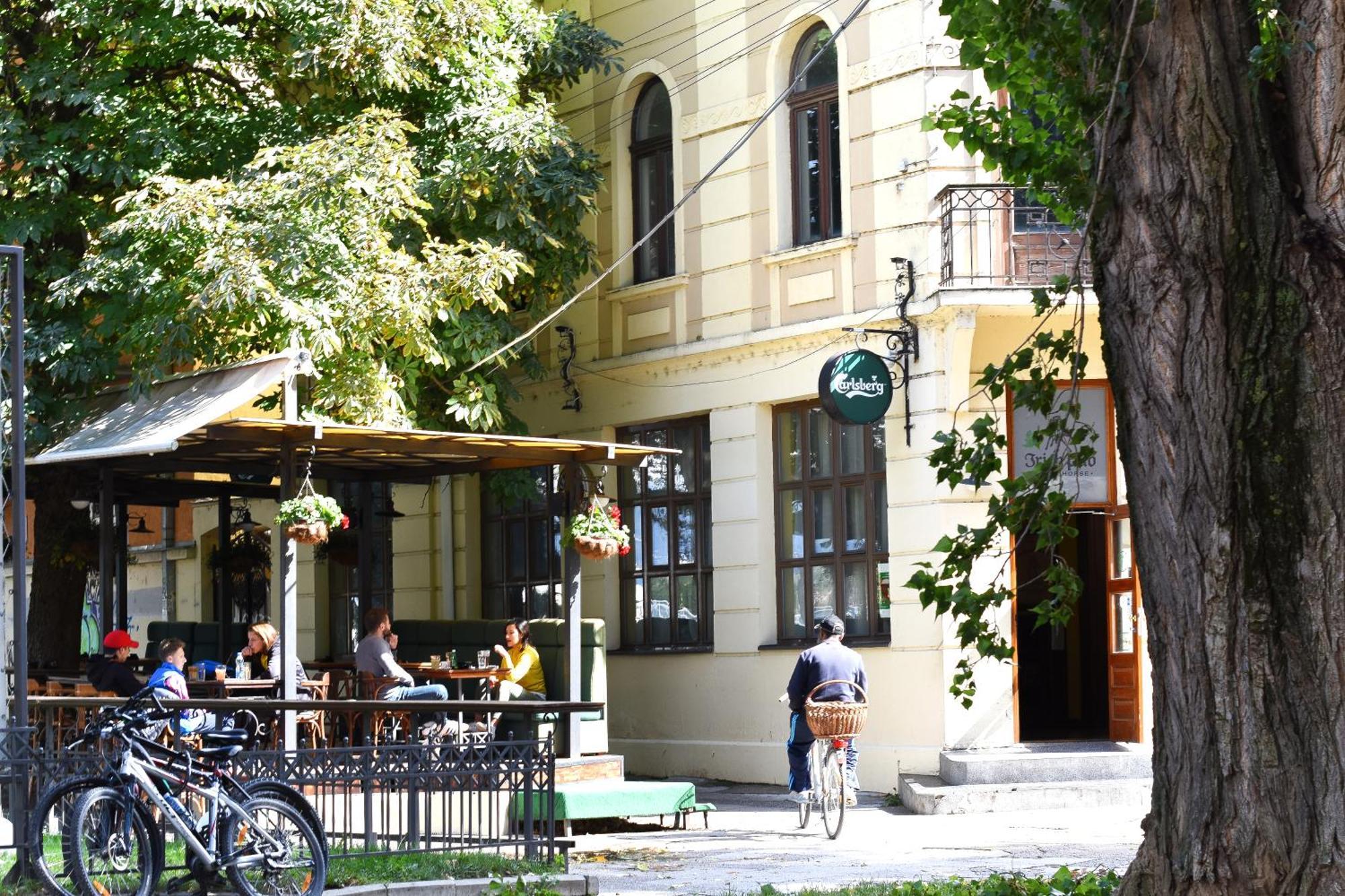 Ni La Maison מראה חיצוני תמונה